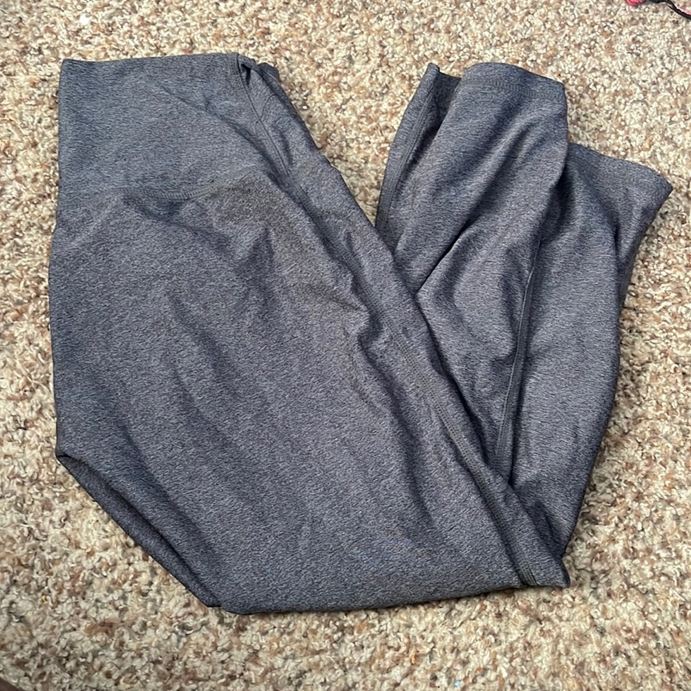 3/4 length athletic leggings